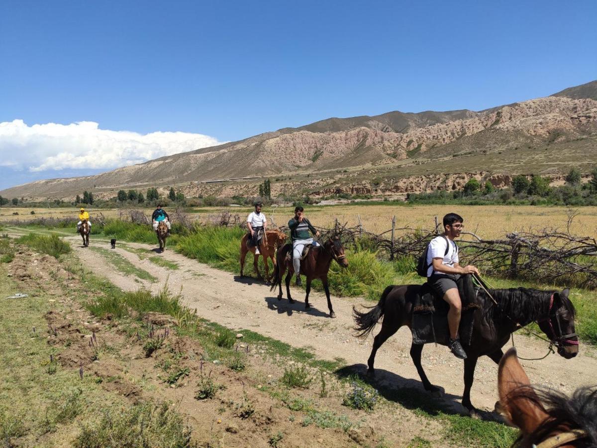 Eco Village Lodge Dzhetyoguz 外观 照片