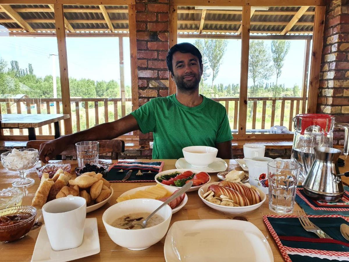 Eco Village Lodge Dzhetyoguz 外观 照片