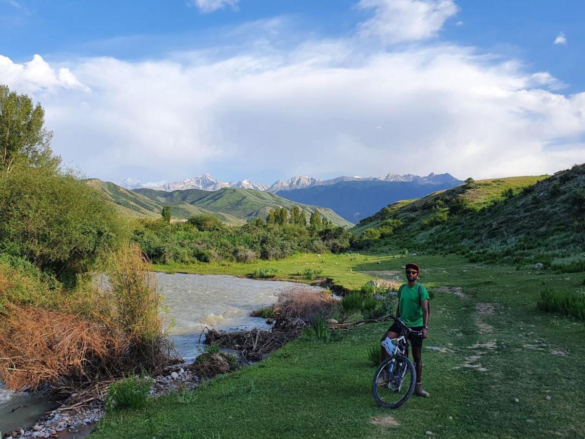 Eco Village Lodge Dzhetyoguz 外观 照片